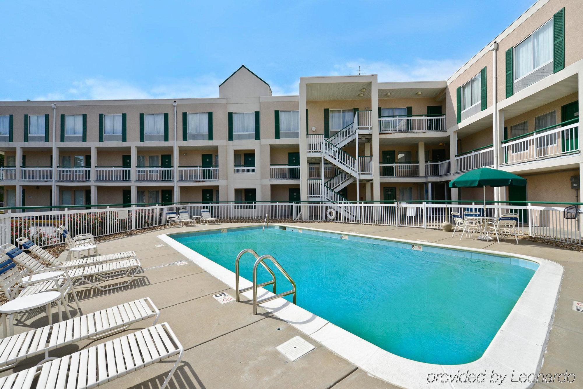 Americas Best Value Inn And Suites Overland Park Faciliteter billede